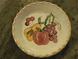 Vintage Los Angeles Potteries Ovenware Fruit Themed Pie Plate Quiche Dish 1970s. Very good condition, with the...