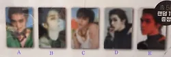 INCLUDED 1 PHOTOCARD. It is PHOTOCARD only. ITEM: PHOTOCARD. MATERIAL: PAPER.