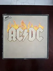 AC/DC - AC/DC1 (Albert collection). Mythique boîtier de notre groupe favorarit . Pochettes usagés , voir les...