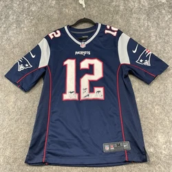 /Good pre-owned condition. Has print crack present. Please message me with any questions. 