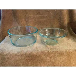 Note 1Qt bowl has an uneven spot on the rim, area is smooth, no chip or crack, ??. from production Both bowls have very...