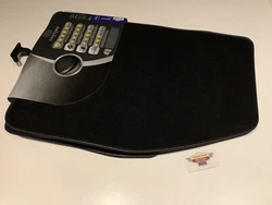 NISSAN QASHQAI 4 jeu de 4 tapis neufs de marque NORAUTO.      Expédition colissimo suivi 