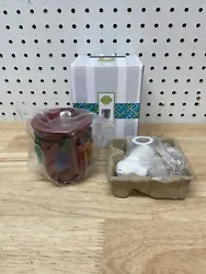 Brand new in boxMini wax warmer Any questions please feel free to ask Fast and free shipping to the lower 48 states!
