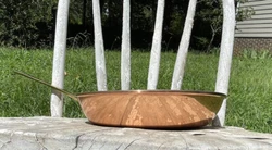 This item is a great collectors piece and would be a wonderful addition to any kitchen.