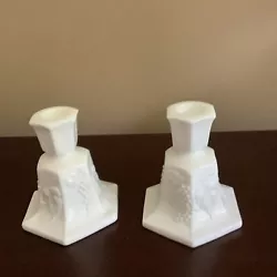 Vtg Westmoreland 2 White Milk Glass Hexagon Candle Holders Grape Pattern.