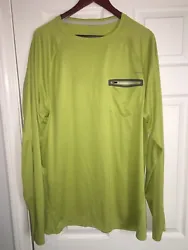 Patagonia Long Sleeve T Shirt XXL. Condition is Pre-owned. Shipped with USPS Priority Mail.Greenish yellow color