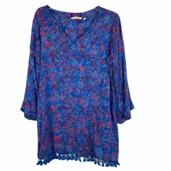 In very good condition. Length: 23