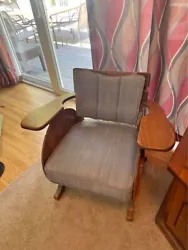 Old hickory Club chair in great condition. Very heavy and very comfy.