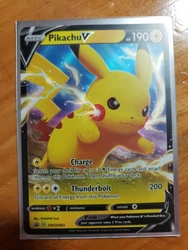 Pikachu V swsh061 - Promo - Shining Fates - Holo - Pokemon Card - NM+. Condition is 