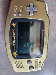 Console portable Nintendo Game Boy Advance customiser. Grain de Poussière   sur lécran  entre les 2 Soufflete  je...