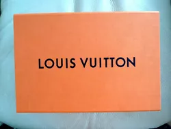 Boite Louis Vuitton - Orange en carton rigide - 30 x 21 x 5.5 cm - ruban.
