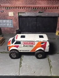 Matchbox Chevy Van Matchbox Racing White. Condition is 