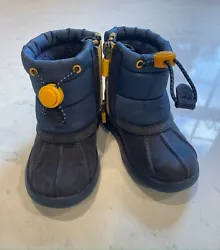 Ugg Puffer Boot- Navy Leather Waterproof Pull On Ankle Boot in Toddler Size 7. 