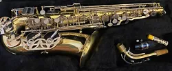 Very good student model saxophone. You will have everything you need to start playing, besides reeds. I can also...