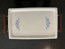 Corning Ware Broil Bake Tray Blue Cornflower P-35-B With Holding Rack. Tray is in excellent condition. Serving rack has...