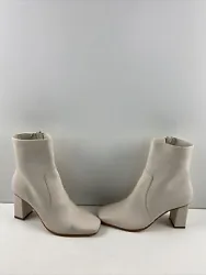 ALDO White Leather Square Toe Side Zip Block Heel Ankle Boots Women’s Size 8.5• The boots are in good condition•...