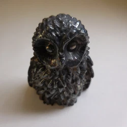 Couleurs : gris métal. Motifs animaliers : chouette hibou. Matières : céramique. Poids net : 45 G. Une facture...