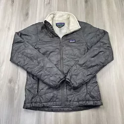 Patagonia Microsphere Primaloft Insulated Gray Jacket Womens Size XS. Shows some discoloration around the collar as...