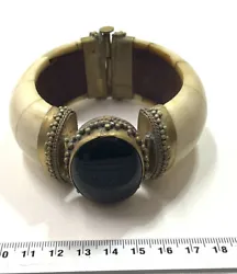 Ancien Bracelet Artisanat Bijoux Fantaisie Ref 90178 Diamètre -intérieur 61mm  - extérieur 80mmDimensions de la...
