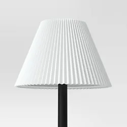 •Large pleated lamp shade •Empire shape •White color •Compatible with large lamp bases  Description  Add an...