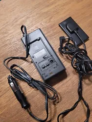 Sony DC-V30 vidéo 8 chargeur de batterie voiture pour NP-55 NP-77 Et Adaptateur.