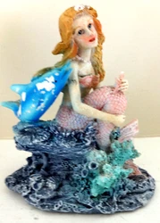 No markings. Good preowned condition. You are purchasing AS IS. If you have a problem with your item, I will cheerfully...