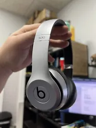 Beats by Dr. Dre Solo2 Wireless Over the Ear Headphones - Space Gray. Used, few years old, in great shape, audio and...