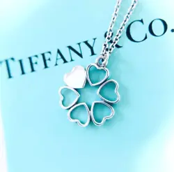 Chain length: approx. 15.5in (39cm). Material :925 silver. Top size: approx. 0.5x0.5in (1.2cm×1.2cm).