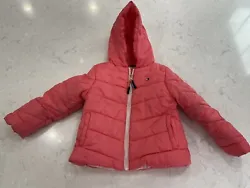 Tommy Hilfiger Girls Size 4 Quilted Puffer Jacket Coral Pink Hooded. Condition is 