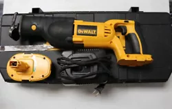 DEWALT DC385 18V Cordless Reciprocating Saw Kit Tested . Everything is tested and is working.