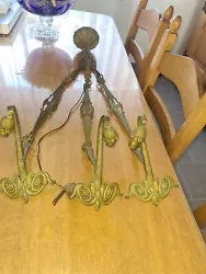 Ancienne monture de lustre en bronze art déco, Majorelle, Daum, Muller pour vasque percée. complète avec 3 bras de...