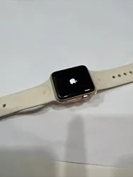 Apple Watch Series 1 38mm - Montre connectée or aluminium bloque sur la pomme. Vendue pour pièces.