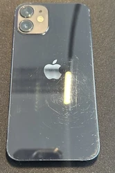 IPhone 12 mini - 64Go - Noir - débloqué. Téléphone non ouvert ni réparé par nos experts. Blacklisté : NON.