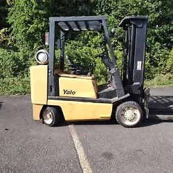 YALE GLC080 8000 Lbs. CAPACITY 2 MAST LP FORKLIFT. Load Capacity : 8,000 lb. LP tank is not included in sale. Forks:...