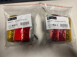 Paire de Feux Arrières LED NEUF avec clignotants et éclairage de plaqueE11 Homologation pour Tracteur Remorque Camion...