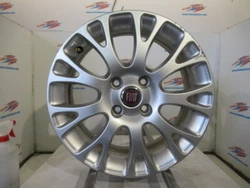 FIAT : GRANDE PUNTO et EVO. JANTE en aluminium. REF SUR JANTE : 51870042. Rn 86 - LES 7 CHEMINS. STOP PIECES AUTO...