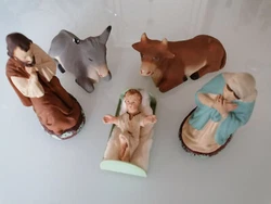 Santons en plâtre de 13 cms de haut. Superbe crèche ancienne. Plus de photos sur demande.