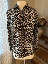 New! EQUIPMENT FEMME Silk Slim Signature Top, Leopard Print, Size XS $280. SIZE: Extra SmallMATERIAL: 100% Silk. Dry...