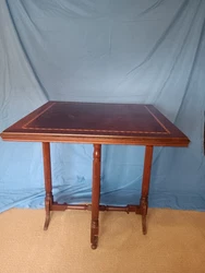 Nice antique table I am no antique dealer so I Really dont know much about it. A very nice older lady across the street...