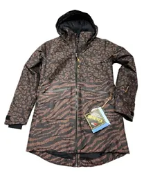 Burton Gore-tex Treeline Jacket. A warm and lightweight Burton GORE-TEX Treeline Jacket. Size XS,S,L....