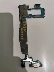 Carte mère  Samsung Galaxy S10  SM g973U model us  BLOQUÉ SUR UN COMPTE GOOGLE    Réinitialisé dorigine.