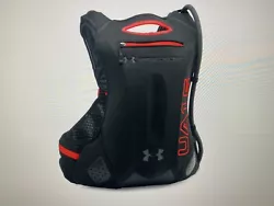 Under Armour UA Speedform 1.5 L Hydration Bag Backpack Black.