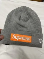 This beanie is a must-have for any Supreme collector. The heather grey and orange box logo give it a unique look that...