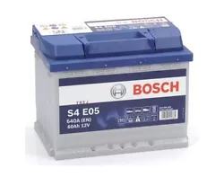 La batterie Bosch S4E05 est 100% sans entretien: une fois montée, la batterie est prête à l’emploi. Vous n’avez...
