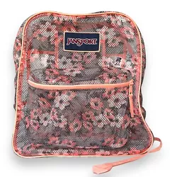 Has external front pocket and internal velcro pouch. 43cm x 35cm x 17cm — which is roughly 17in x 14in x 7in.