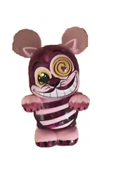 This Disney Furry Friends Series Vinylmation figurine of the Cheshire Cat is a must-have for any Disney fan. Its part...