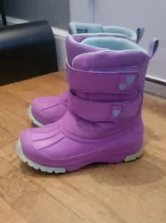 WORN ONLY ONCE. Get ready for the winter season with these cute and stylish snow boots from Bobs By Skechers. Made with...