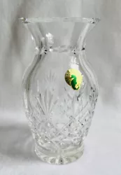 Waterford Crystal Killarney 6” Flower bud Vase with Signature StickerGreat conditionNew without boxWill be heavily...
