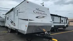2012 COACMEN CATALINA FOREST RIVER 29R NICE CLEAN TRAILER IN GOOD WORKING ORDER SLIDE OUT WORK LIKE NEW , NO TV BUT ALL...