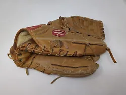 See photos for approximate measurements, outside of the glove is in good vintage condition, has some crackling to the...